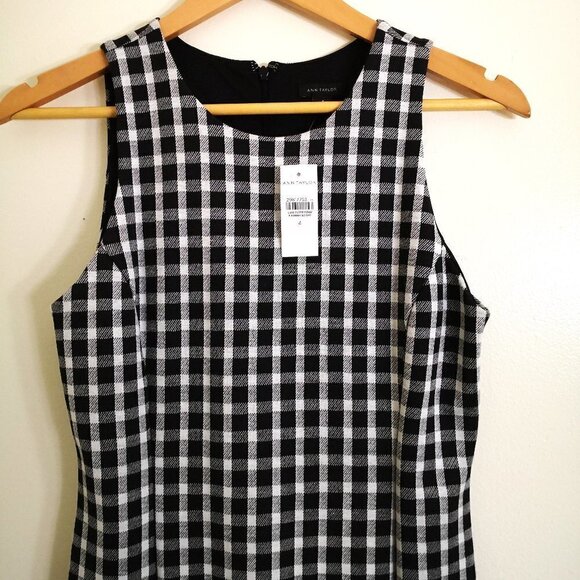 Ann Taylor Gingham Ruffle Hem Sheath Dress Black/White Size 4 - Picture 3 of 5